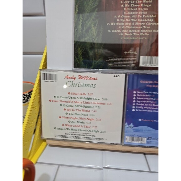 Christmas Music CD Lot Strait, Williams,Hallmark,Kids Sing Along. - Picture 11 of 13